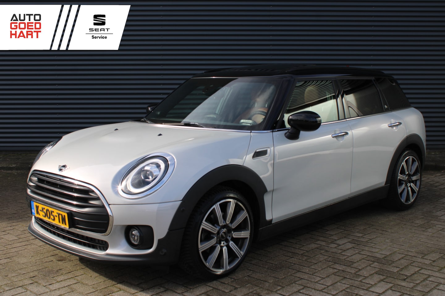 MINI Clubman - Mini 1.5 Cooper Richmond Park Panoramdak Leer Harman-Kardon Full-Led - AutoWereld.nl