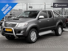 Toyota HiLux - 2.5 D-4D LX