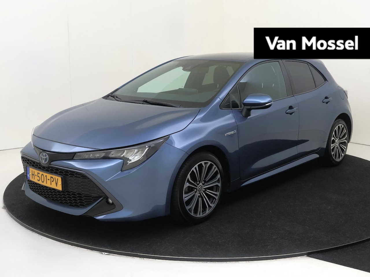 Toyota Corolla - 1.8 Hybrid Business Plus | Apple carplay | Camera | Climate control | Stoelverwarming - AutoWereld.nl