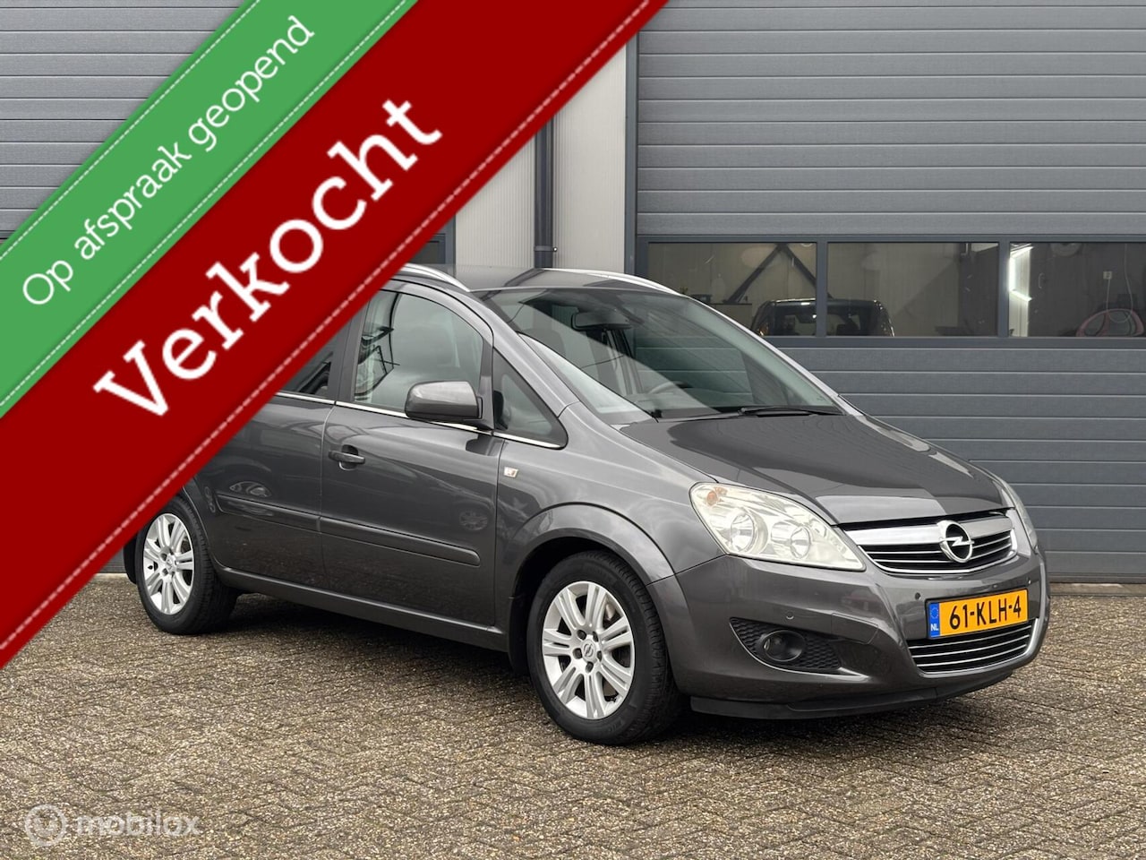 Opel Zafira - 2.2 Luxe Cosmo Uitvoering _NL Auto 126.Dkm 7Pers - AutoWereld.nl