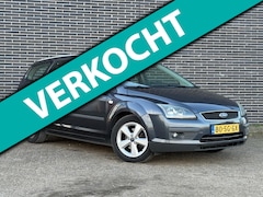 Ford Focus Wagon - 1.6-16V Futura Clima, Cruise, APK