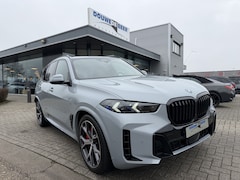 BMW X5 - xDrive50e M Sport Pro Skylounge | Comfort Stoel | Brooklyn | Softclose | Iconic Glow