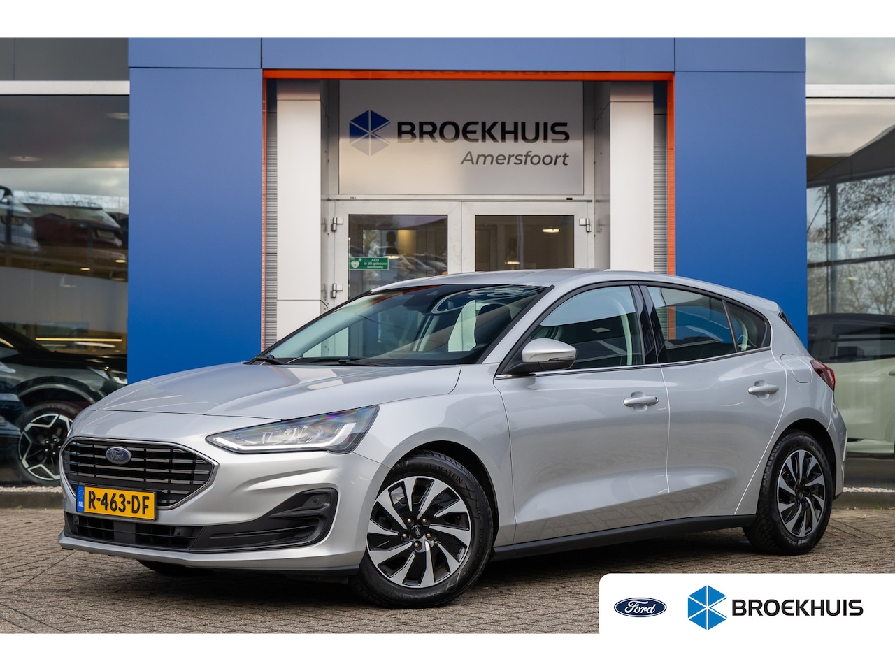 Ford Focus - 1.0 EcoBoost Titanium | Apple Carplay/Android auto | Stoel/Stuur verwarming | Navigatiesys - AutoWereld.nl