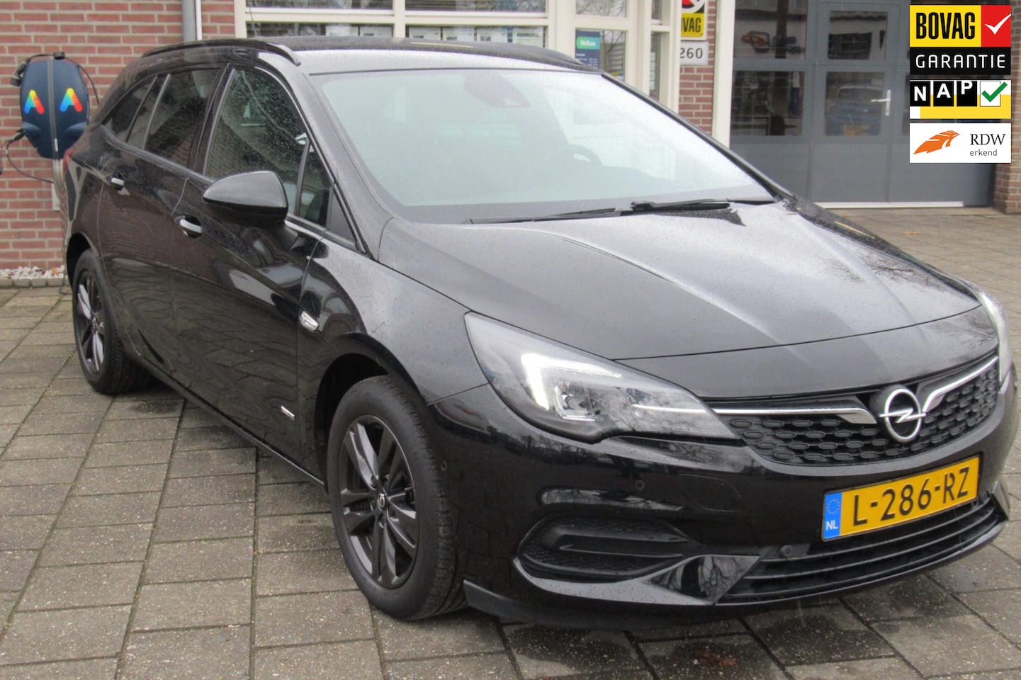 Opel Astra Sports Tourer - 1.2 Design & Tech 1.2 Design & Tech - AutoWereld.nl