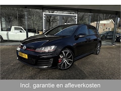 Volkswagen Golf - 2.0 TSI GTI Performance | 19'' | Dealer | Pano | DSG |