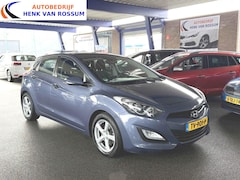 Hyundai i30 - 1.4 i Navi | PDC | Airco | Camera | Stoelverwarming | Goed onderhouden