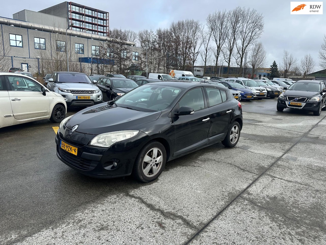 Renault Mégane - 1.5 dCi Dynamique Airco! NAVi! 5-DRS! Zwart - AutoWereld.nl