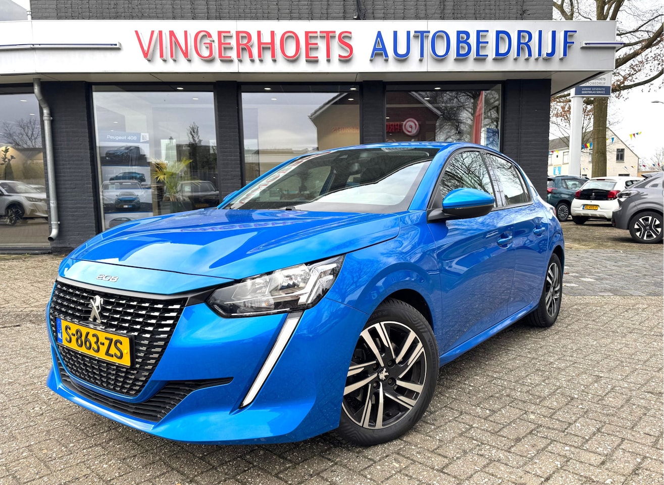 Peugeot 208 - 100 Pk. Benzine Allure * AUTOMAAT * 1/2 Lederen interieur * Keyless Start Button * Parkeer - AutoWereld.nl