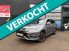 Mitsubishi Outlander - 2.0 PHEV instyle+