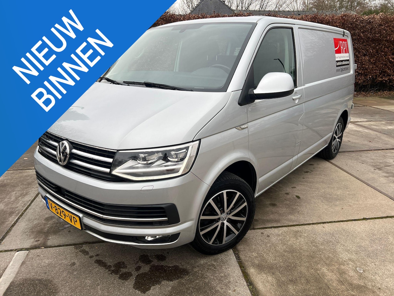 Volkswagen Transporter - 2.0 TDI L1H2 Highline 2.0 TDI L1H2 Highline - AutoWereld.nl