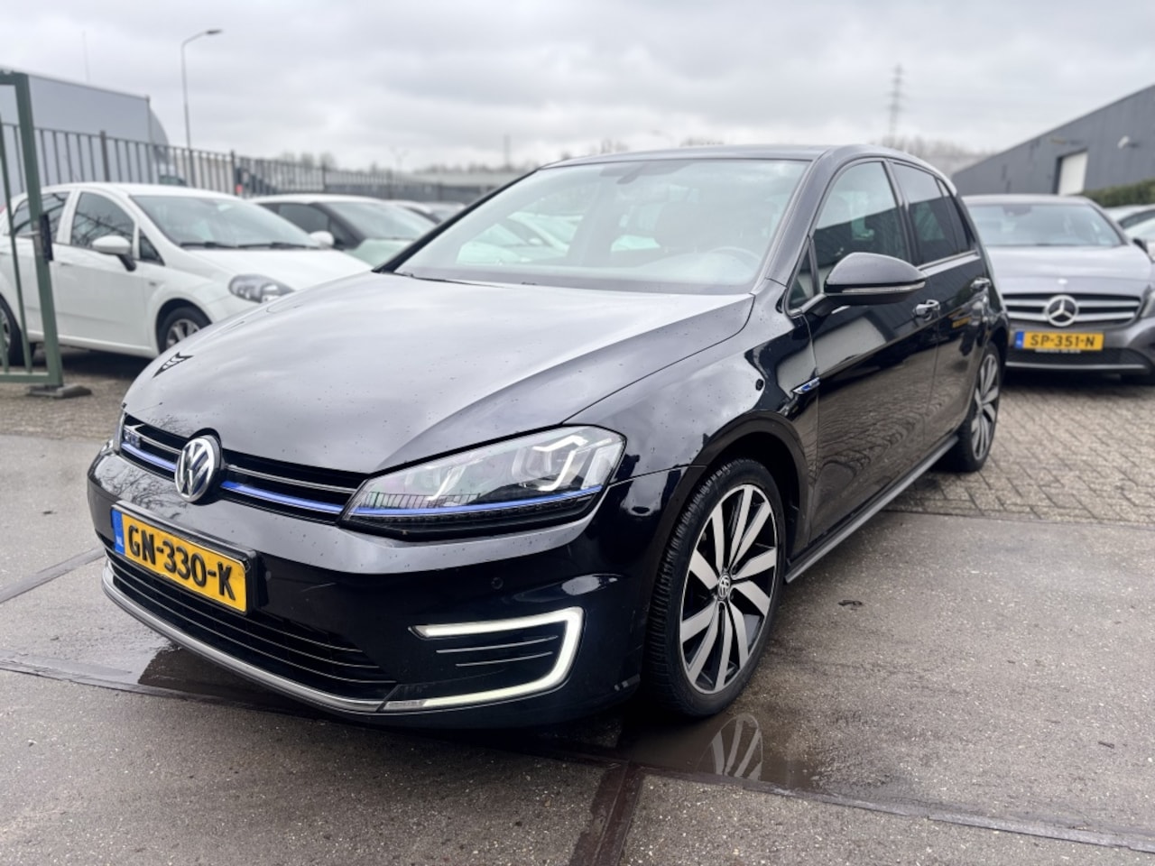 Volkswagen Golf - 1.4 TSI GTE PANO!CLIMA! - AutoWereld.nl