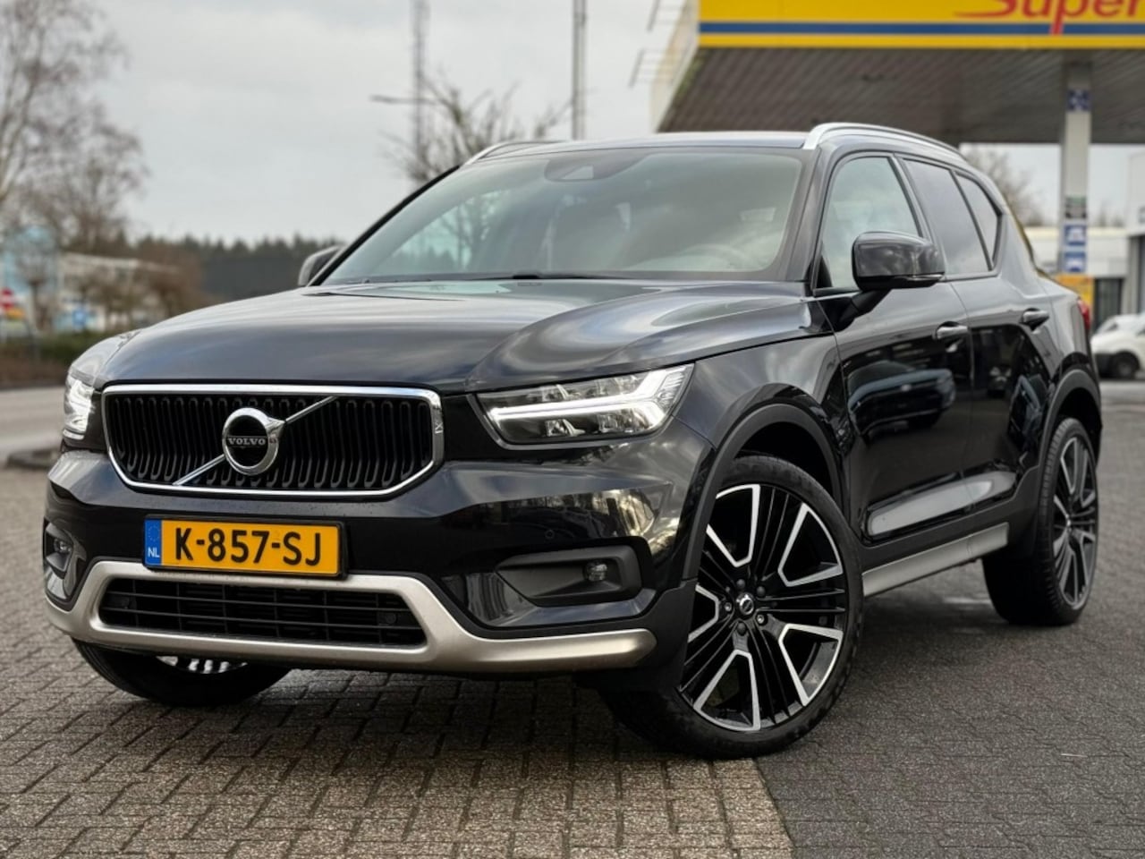 Volvo XC40 - 1.5 T2 TREKHAAK STUURVERWARMING 21INCH VELGEN - AutoWereld.nl