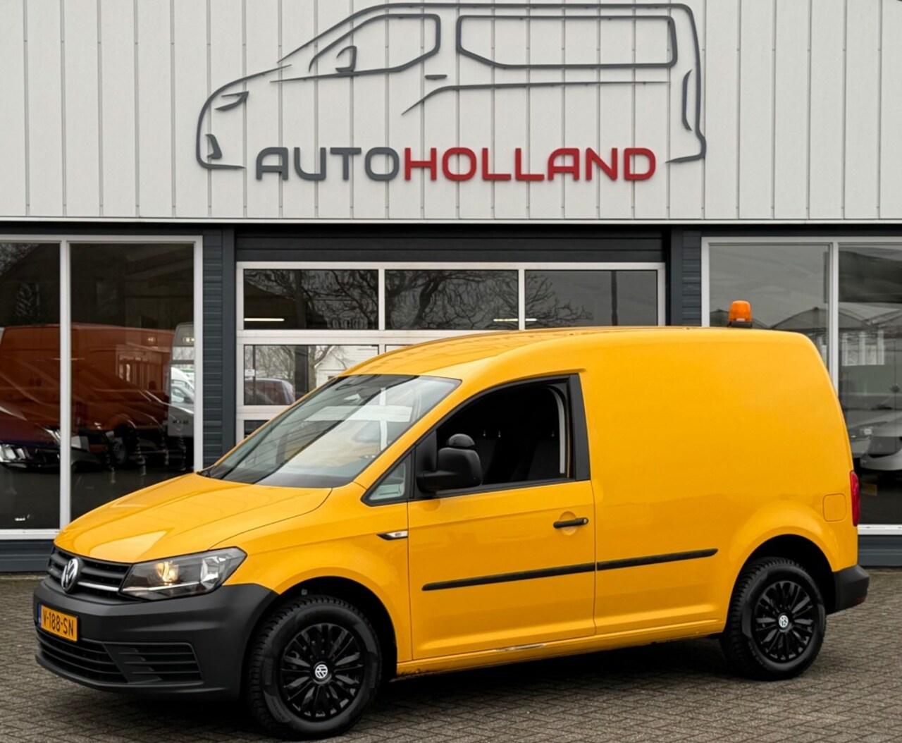 Volkswagen Caddy - 2.0 TDI 55KW 75PK EURO 6 AIRCO/ CRUISE CONTROL/ TREKHAAK/ ORIGINEEL AUDIO/ 100% DEALERONDE - AutoWereld.nl