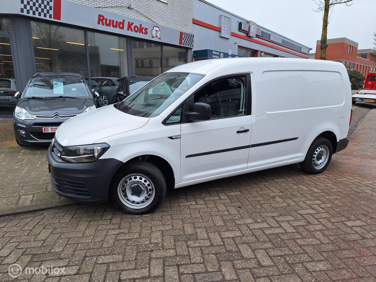 Volkswagen Caddy Maxi - BESTEL 2.0 TDI L2H1 BMT TRENDLINE - AutoWereld.nl