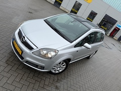 Opel Zafira - 2.2 Enjoy AUTOMAAT TREKHAAK PANORAMA DAK 7PERS