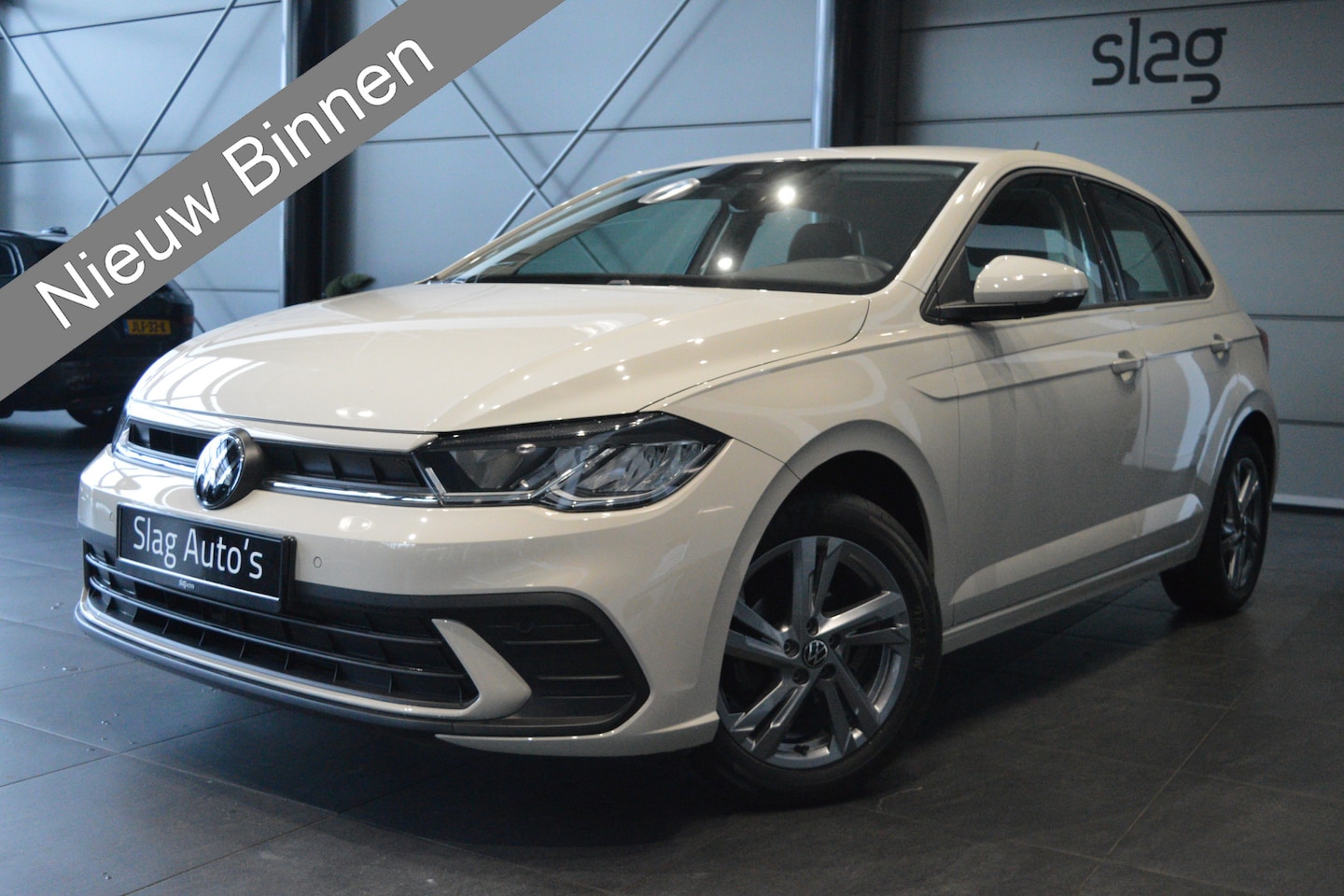 Volkswagen Polo - 1.0 TSI Life carplay airco led cruise pdc 95 pk !! - AutoWereld.nl