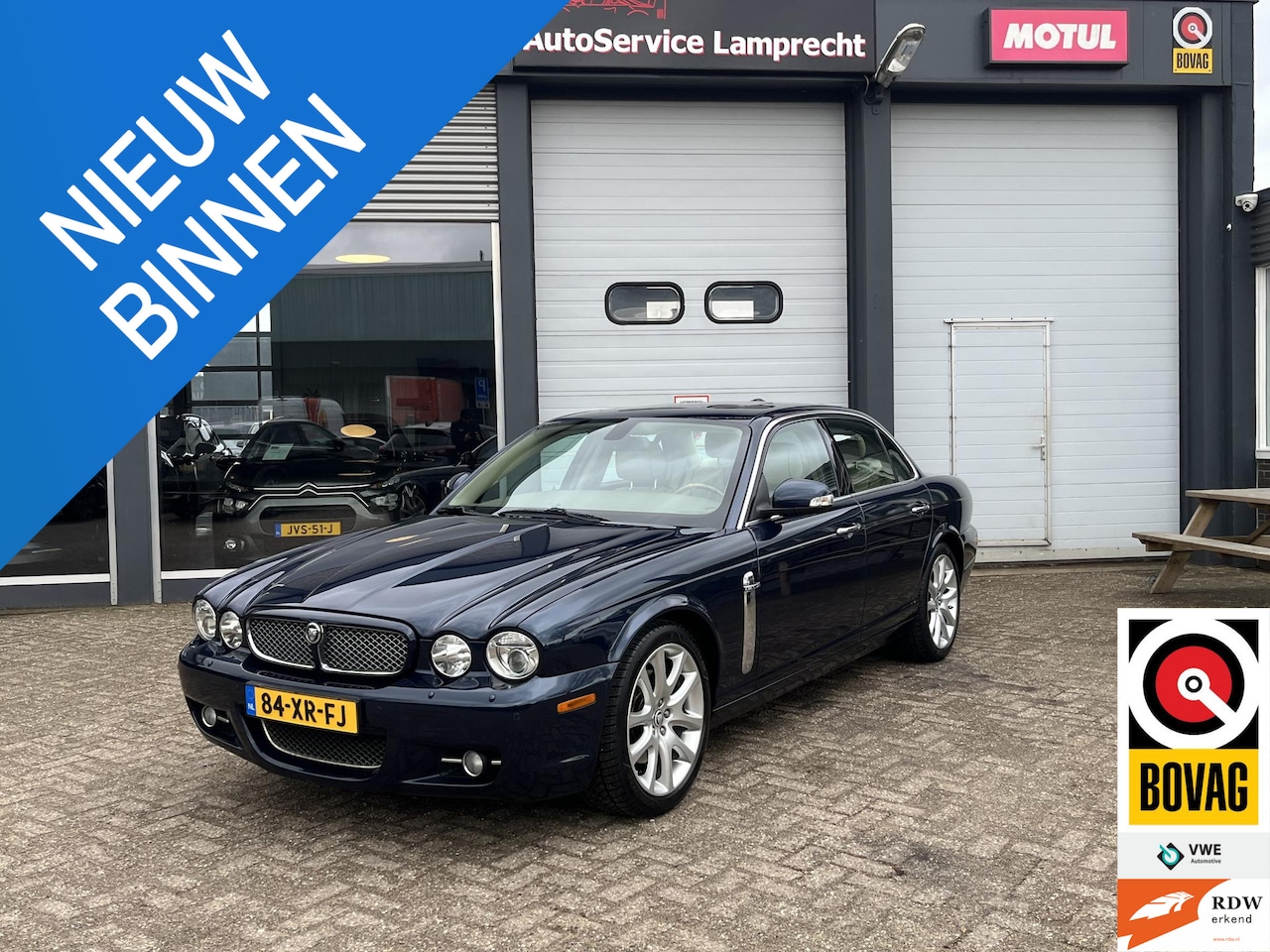 Jaguar XJ - 4.2 V8 Sovereign SWB 2 eigenaren open dak nette staat luchtvering - AutoWereld.nl