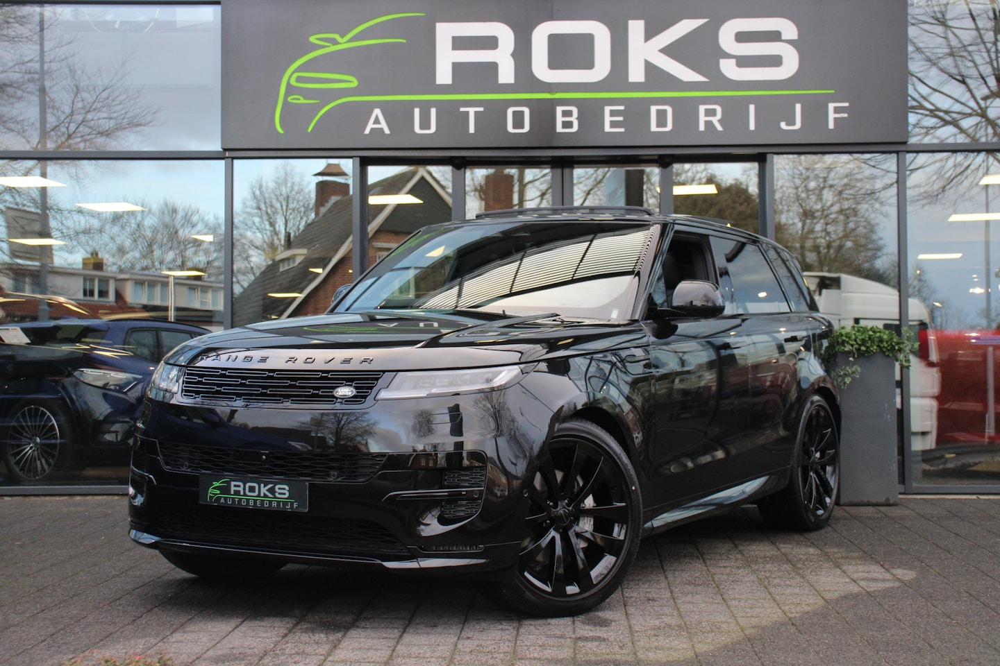 Land Rover Range Rover Sport - 3.0 P460e Dynamic SE PHEV BlacKPack Nieuw - AutoWereld.nl