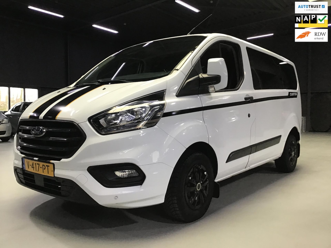 Ford Transit Custom - 300 2.0 TDCI L1H1 DC I 6 Pers. I 97xxxNap I Led I Trekhaak I Airco I Cruise I Carplay I Ca - AutoWereld.nl