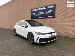 Volkswagen Golf - 1.4 eHybrid GTE Keyless Pano Rijhulpsystemen Head-UPP Digital-dash Stoel+sturrverwarming S