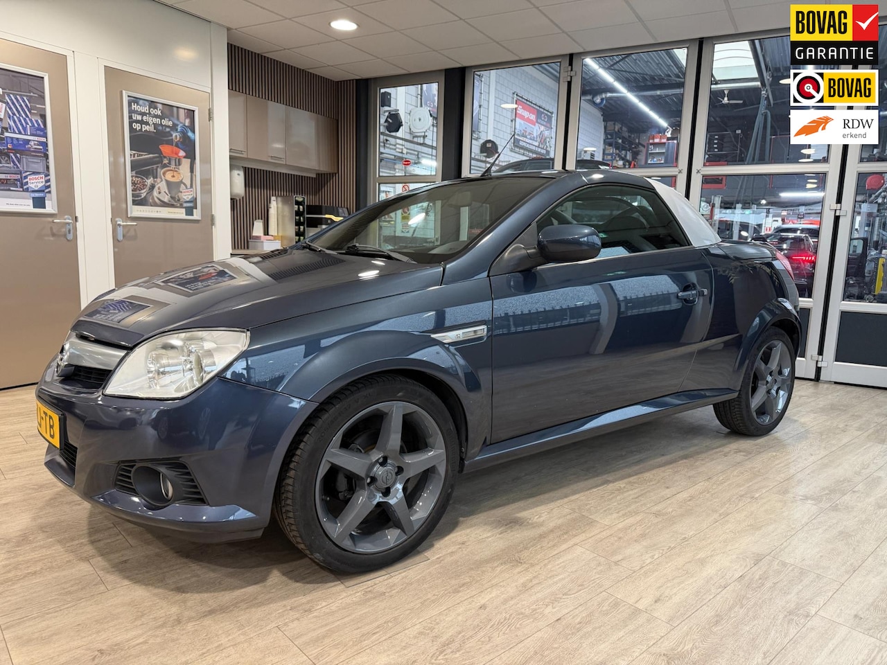 Opel Tigra TwinTop - 1.4-16V Temptation 1.4-16V Temptation - AutoWereld.nl