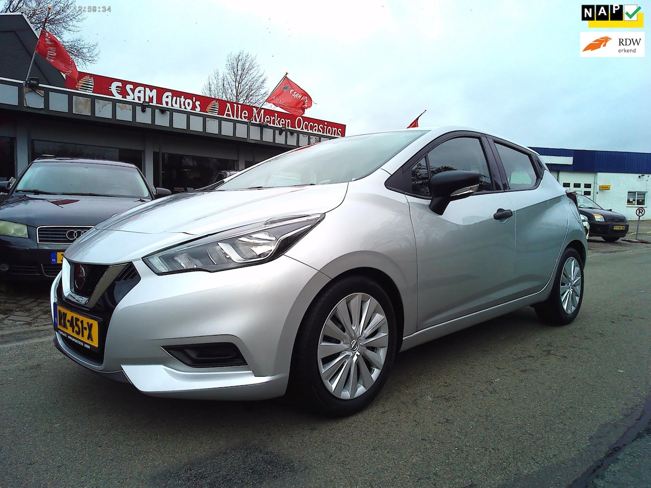 Nissan Micra - 1.0L Visia 1.0L Visia ( 2017 Navi ) - AutoWereld.nl