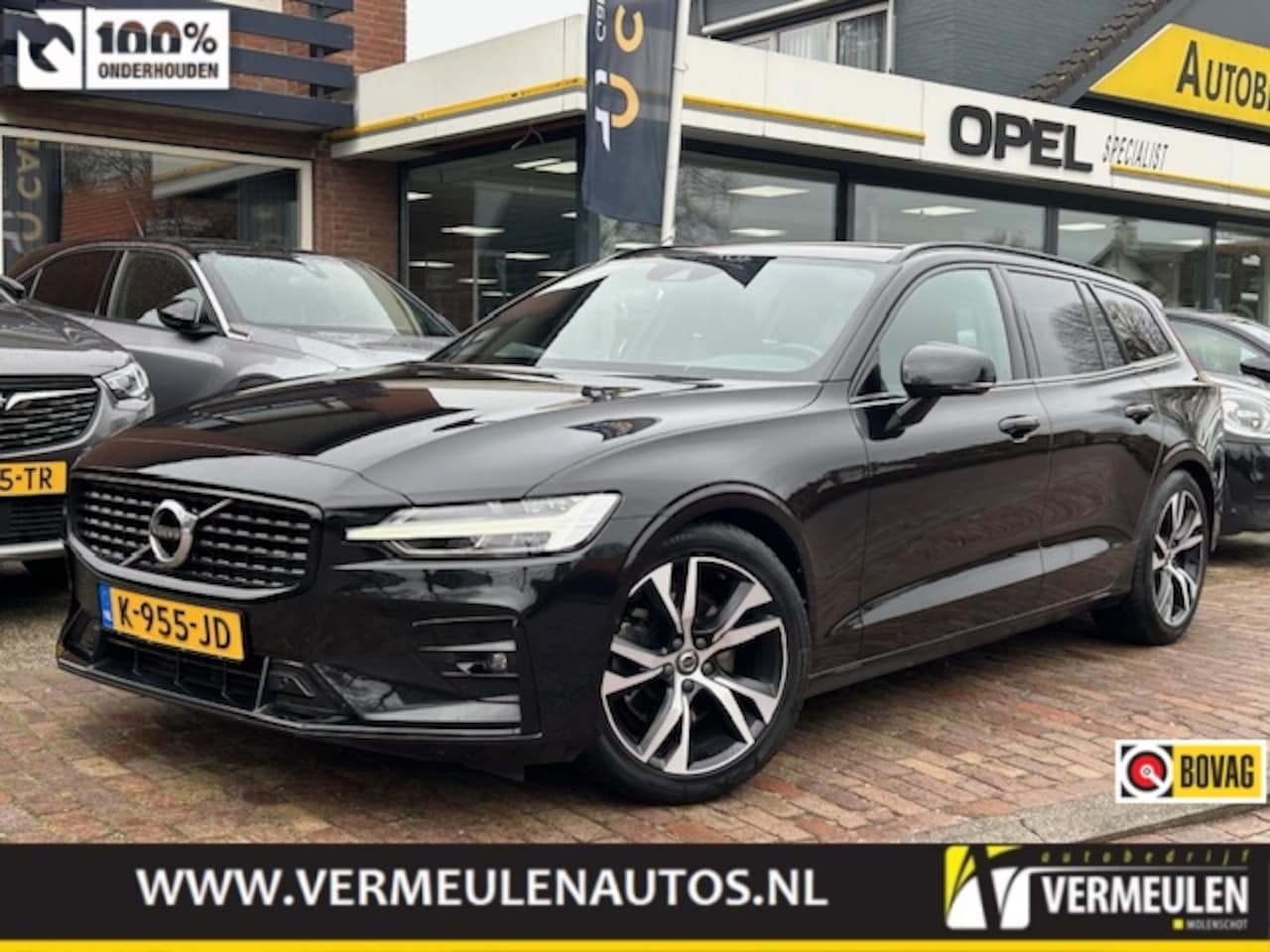 Volvo V60 - B3 Hybrid 163PK R-Design Automaat + 18"/ Navi/ Clima/ Ad.Cruise/ Camera/ Leder/ Trekhaak/ - AutoWereld.nl