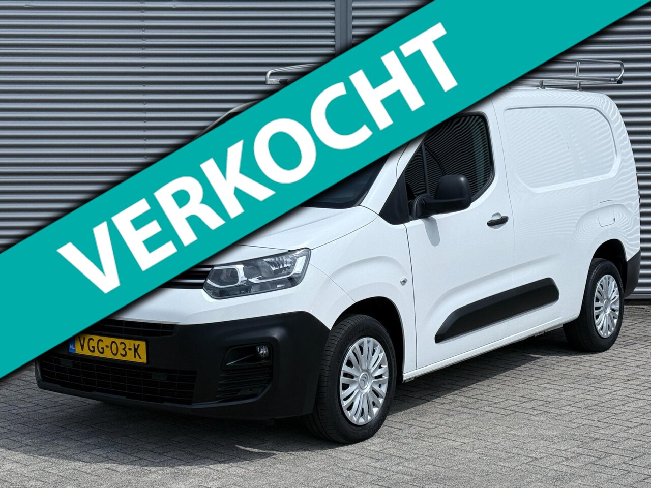 Citroën Berlingo XL - 1.5 BlueHDI L2 100pk Airco/ Cruise/ Camera/ Imperiaal/ Trekhaak/ 2X PDC/ - AutoWereld.nl
