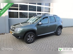Dacia Duster - 1.2 TCe 4x2 Lauréate | Navigatie | Trekhaak
