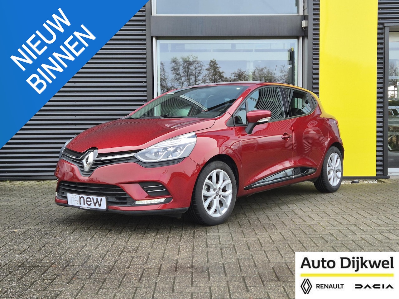 Renault Clio - TCe 120 EDC AUTOMAAT Zen Navigatie, Cruise Control, P-hulp, Bluetooth - AutoWereld.nl