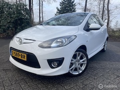 Mazda 2 - 2 1.5 GT-L Komt met nieuwe apk