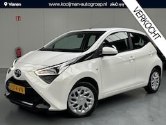 Toyota Aygo - 1.0 VVT-i x-play NL Auto, slechts 72000km, Apple Carplay Android auto, btw auto