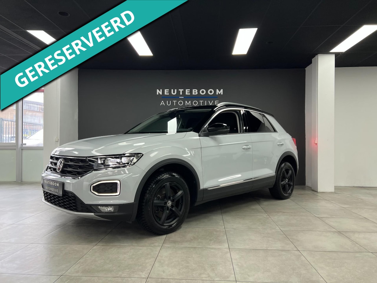 Volkswagen T-Roc - 1.0 TSI | PDC | Side assist | Carplay |LED| - AutoWereld.nl
