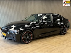 BMW 3-serie - 320d EfficientDynamics Edition Business AUT. APPLE CARPLAY CRUISE AIRCO