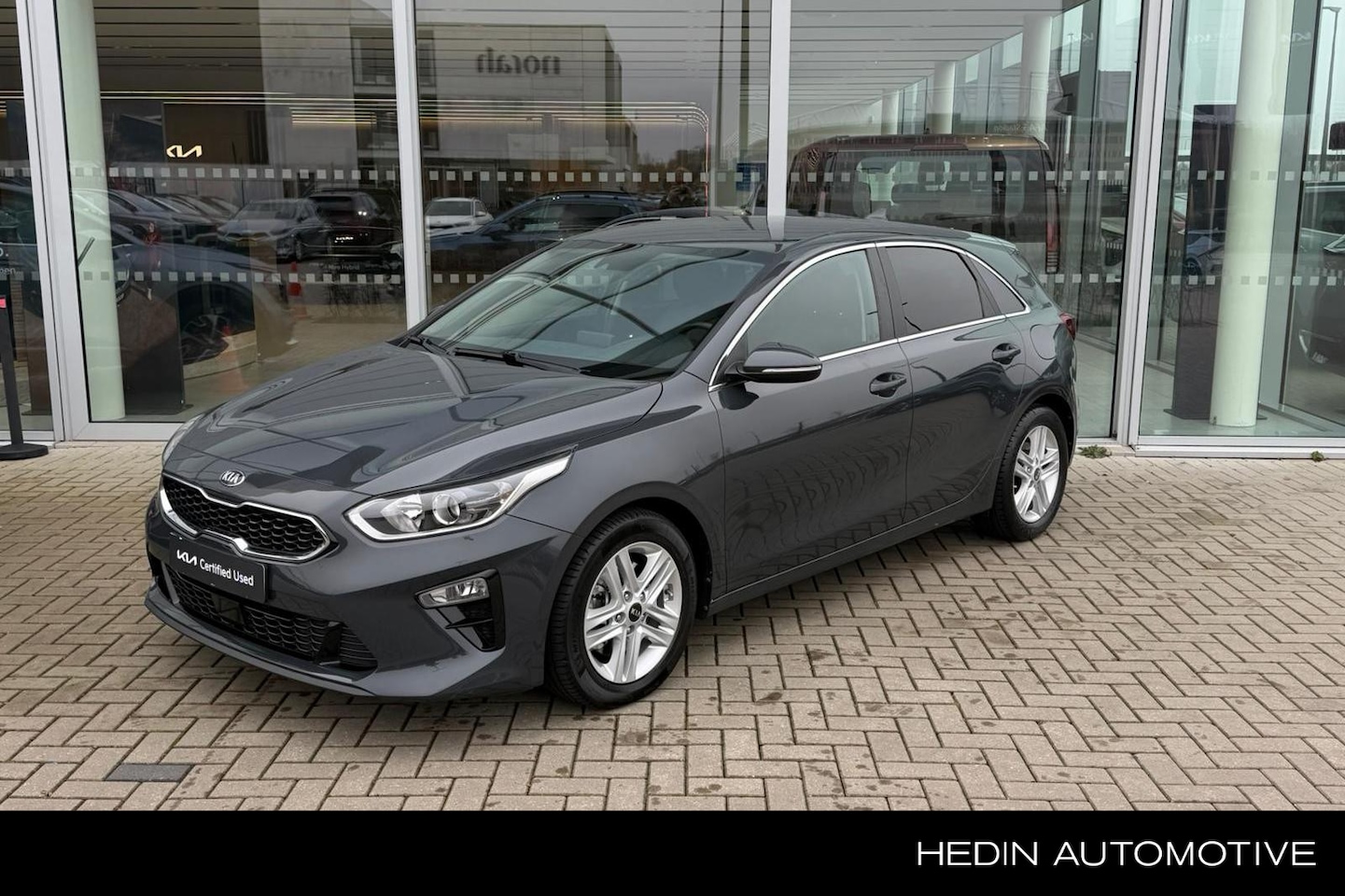 Kia Cee'd - Ceed 1.0 T-GDi DynamicPlusLine | Stoel- & stuurverwarming | Navigatie | Apple Carplay / An - AutoWereld.nl