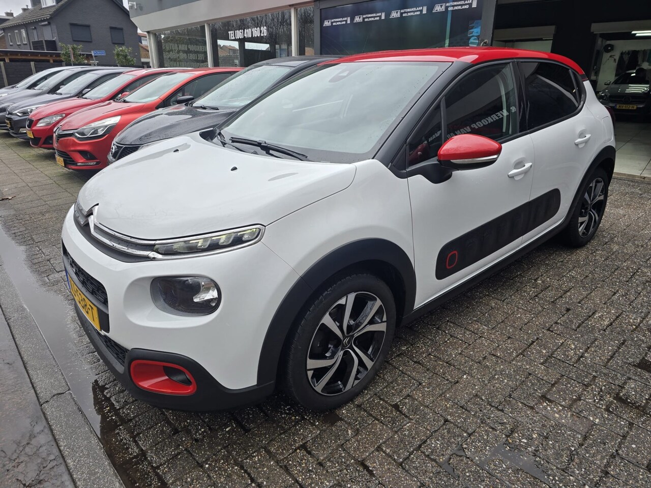 Citroën C3 - 1.2 82PK | 2E EIGENAAR | 12MND GARANTIE | NAVI | CAMERA | CRUISE | - AutoWereld.nl