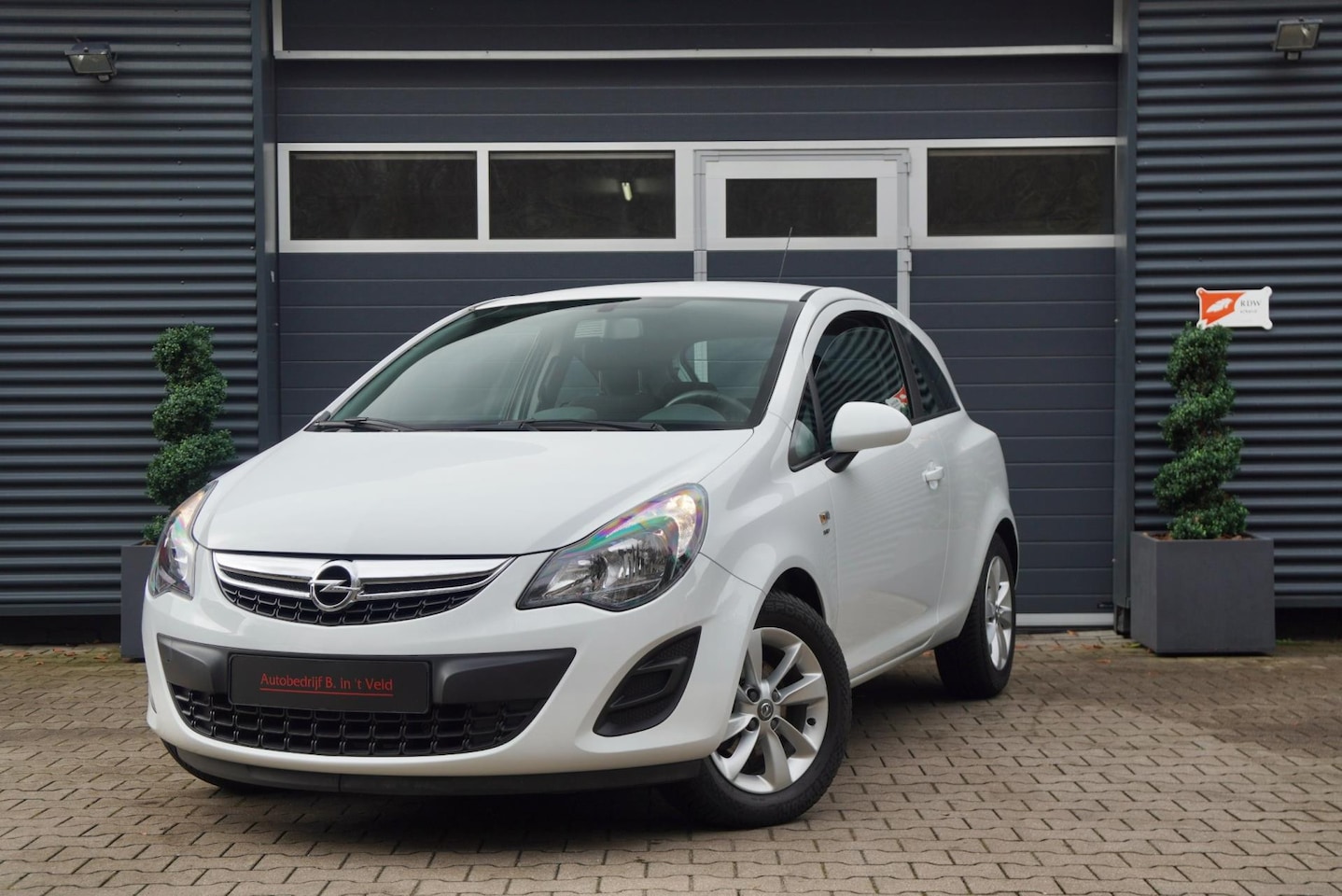Opel Corsa - 1.2-16V Energy LEDER AUX CRUISE AIRCO - AutoWereld.nl