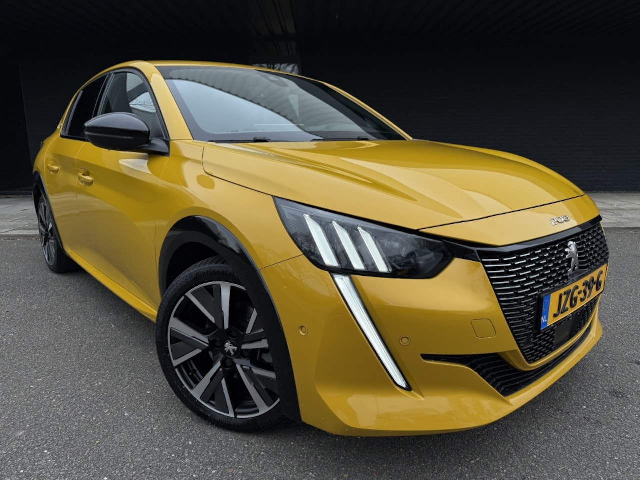 Peugeot 208 - 1.2 PureTech GT-Line 1.2 PureTech GT-Line - AutoWereld.nl