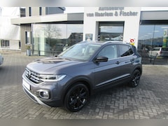 Volkswagen T-Cross - 1.0 TSI Style Aut. Ad.CC, Stoelverw., Virtual Cockpit, Camera