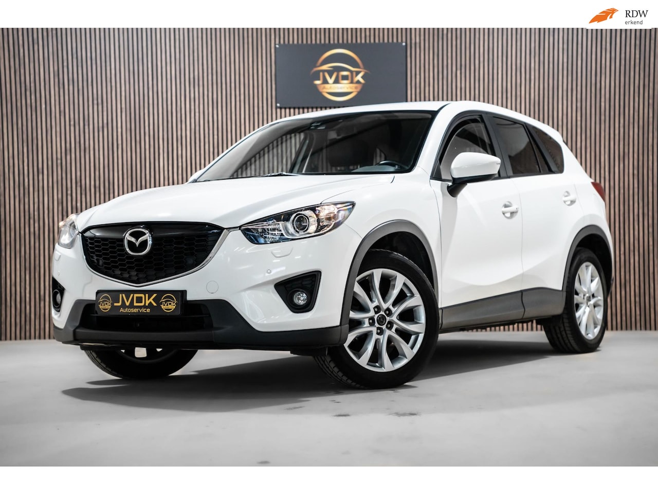 Mazda CX-5 - 2.0 Sports-Line AWD LED LEDER - AutoWereld.nl