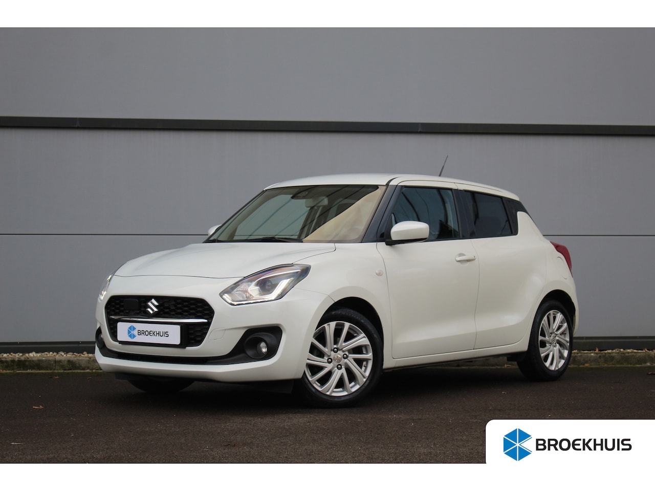 Suzuki Swift - 1.2 Comfort Smart Hybrid 1.2 Comfort Smart Hybrid - AutoWereld.nl