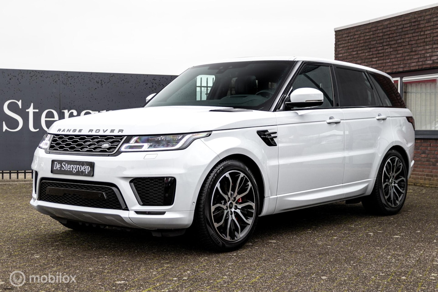 Land Rover Range Rover Sport - P400e HSE Silver P400e HSE Silver - AutoWereld.nl