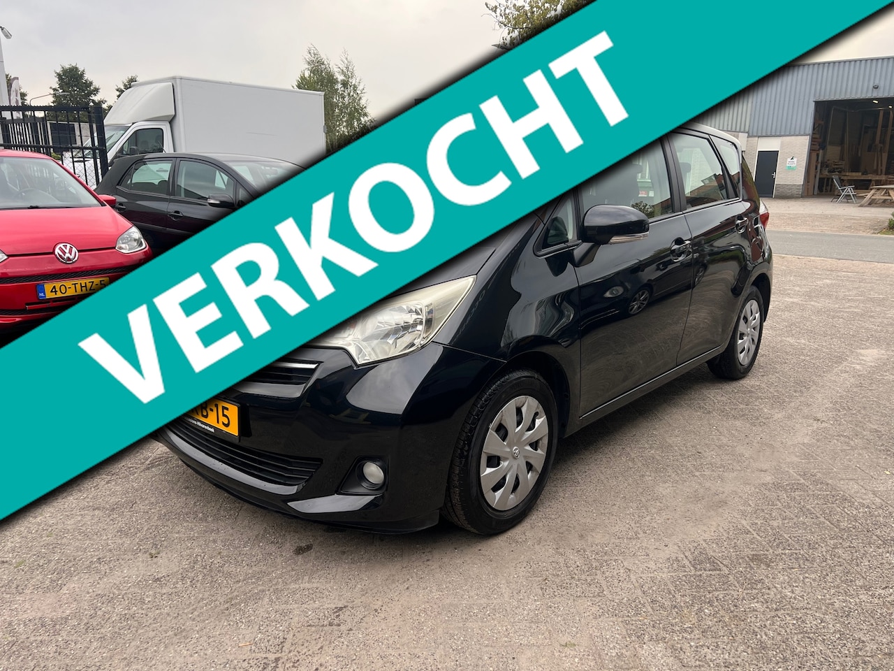 Toyota Verso S - 1.3 VVT-i Comfort 1.3 VVT-i Comfort - AutoWereld.nl