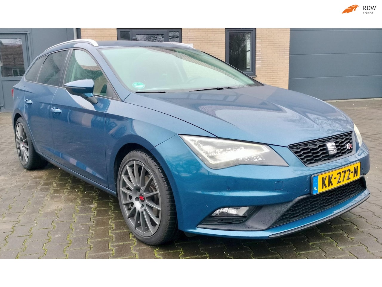 SEAT Leon ST - FR Camera Carplay Navi 18” 3mnd gar - AutoWereld.nl