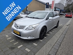 Toyota Avensis Wagon - 1.8 VVTi Business airco, cruise control, navigatie, trekhaak