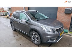 Peugeot 2008 - 1.2 PureTech Allure l Trekhaak l Automaat l Nw Distributie