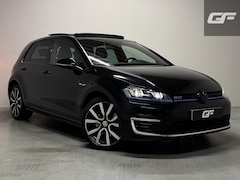 Volkswagen Golf - 1.4 TSI GTE Pano DSG Navi Cruise PDC NAP