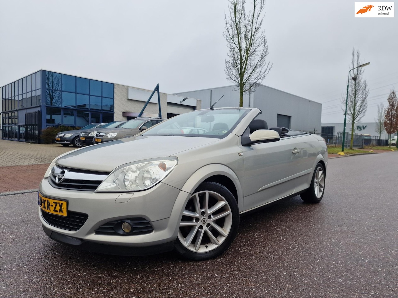 Opel Astra TwinTop - 1.8 Enjoy CABRIO PSENSOR LEDER CRUISE - AutoWereld.nl