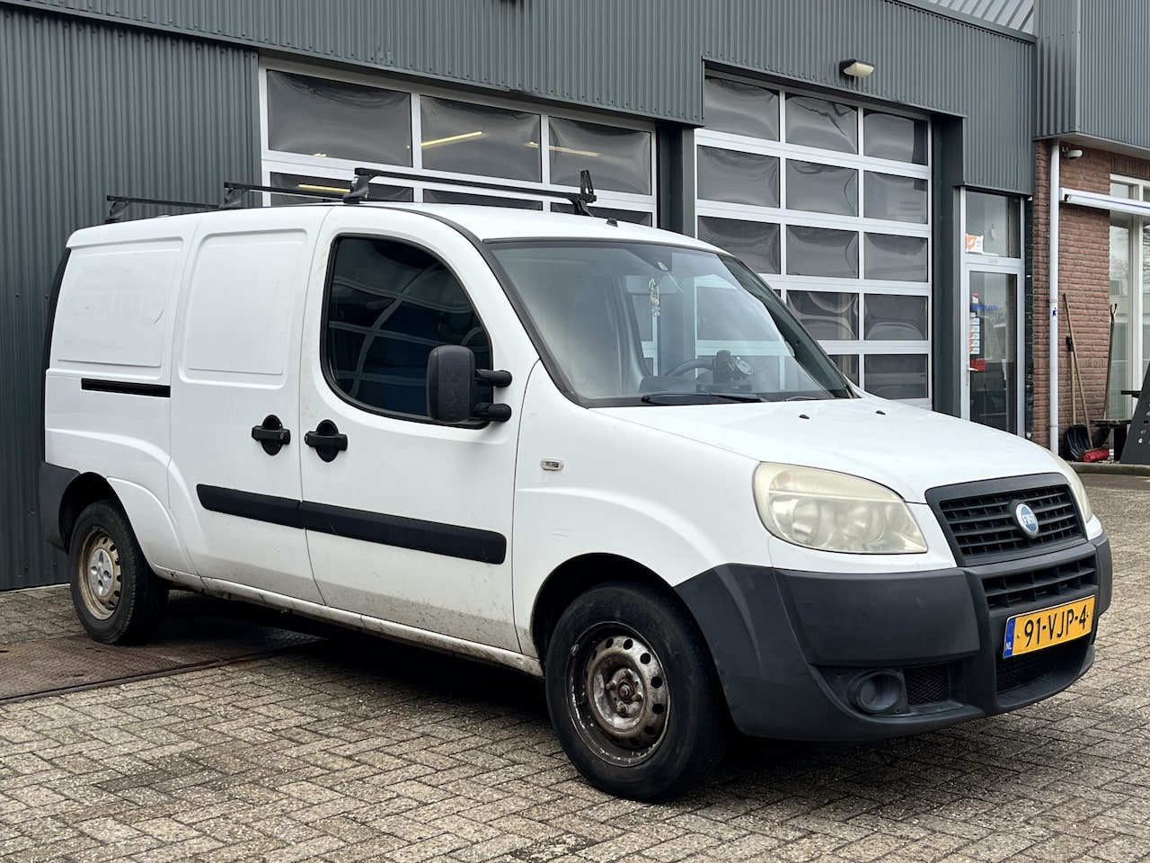 Fiat Doblò - 1.9 MultiJet Maxi Schuifdeur Trekhaak 1300kg trekgewicht 2-Persoons Euro 4 - AutoWereld.nl