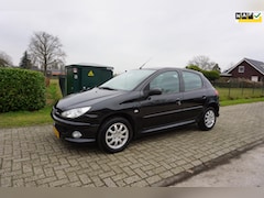 Peugeot 206 - 1.4 Forever APK MAART 2027